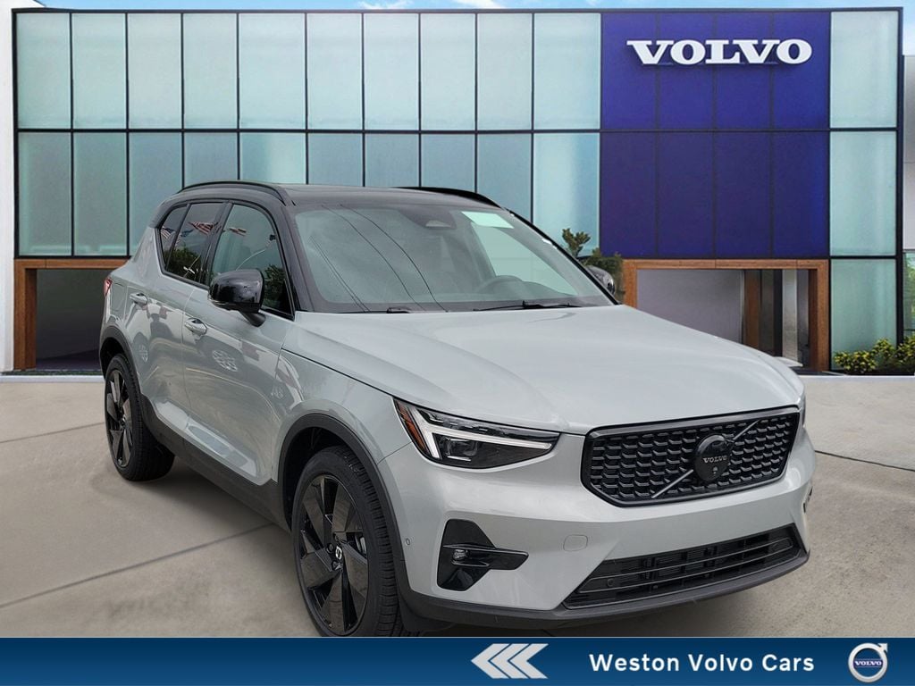New 2026 Volvo XC40 B5 Ultra Black Edition SUV