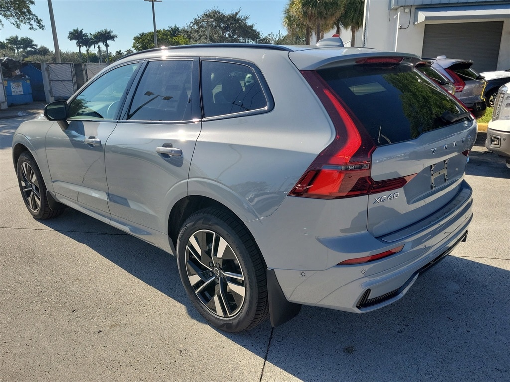 New 2026 Volvo XC60 B5 Plus SUV