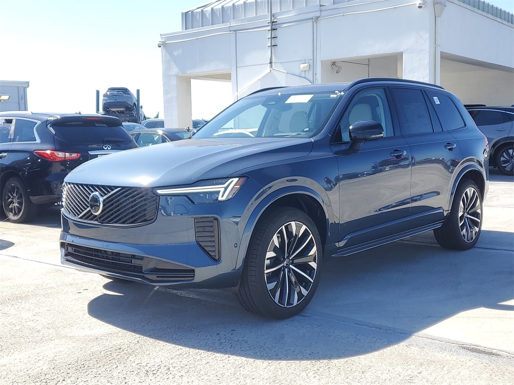 New 2026 Volvo XC90 B6 Ultra Dark Theme 7-Seater SUV