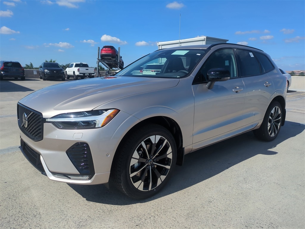 New 2026 Volvo XC60 B5 Plus SUV