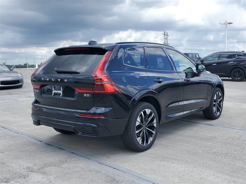 New 2026 Volvo XC60 B5 Plus SUV