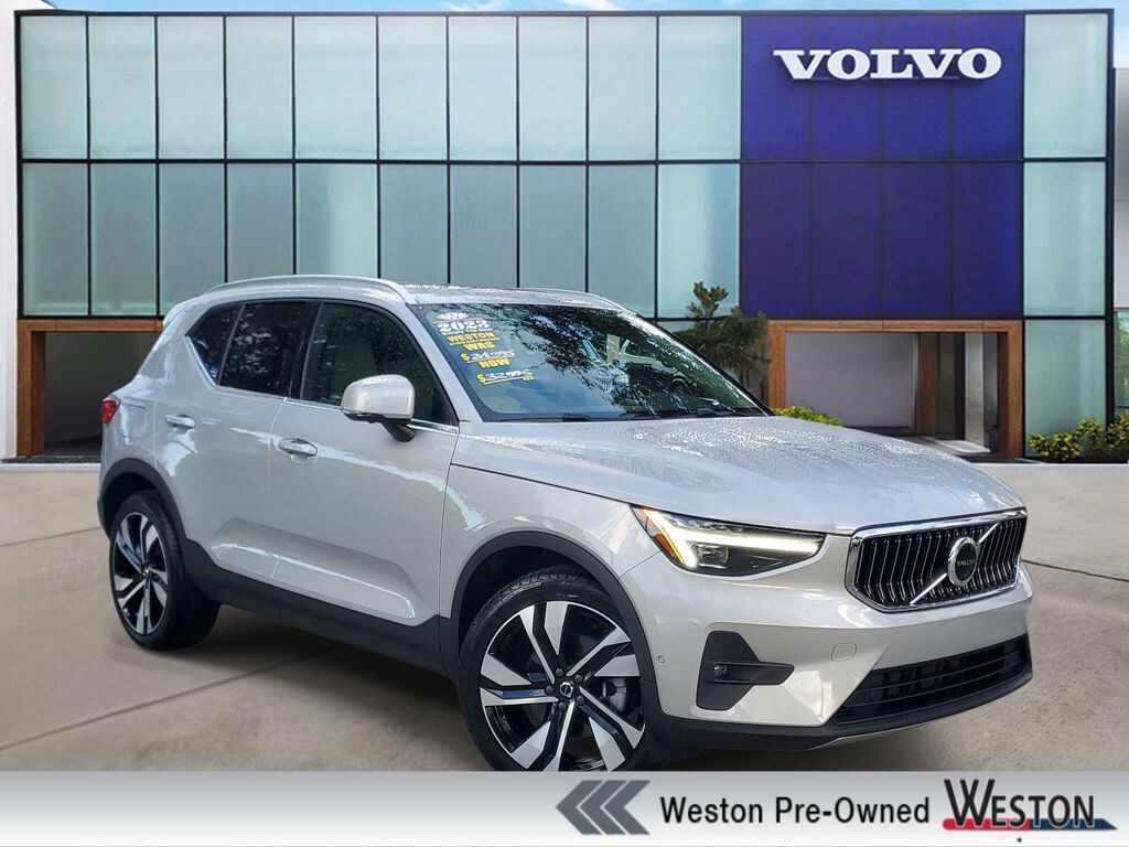 Certified 2023 Volvo XC40 Ultimate SUV