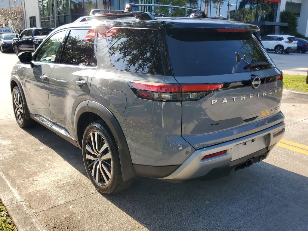 Used 2023 Nissan Pathfinder Platinum SUV