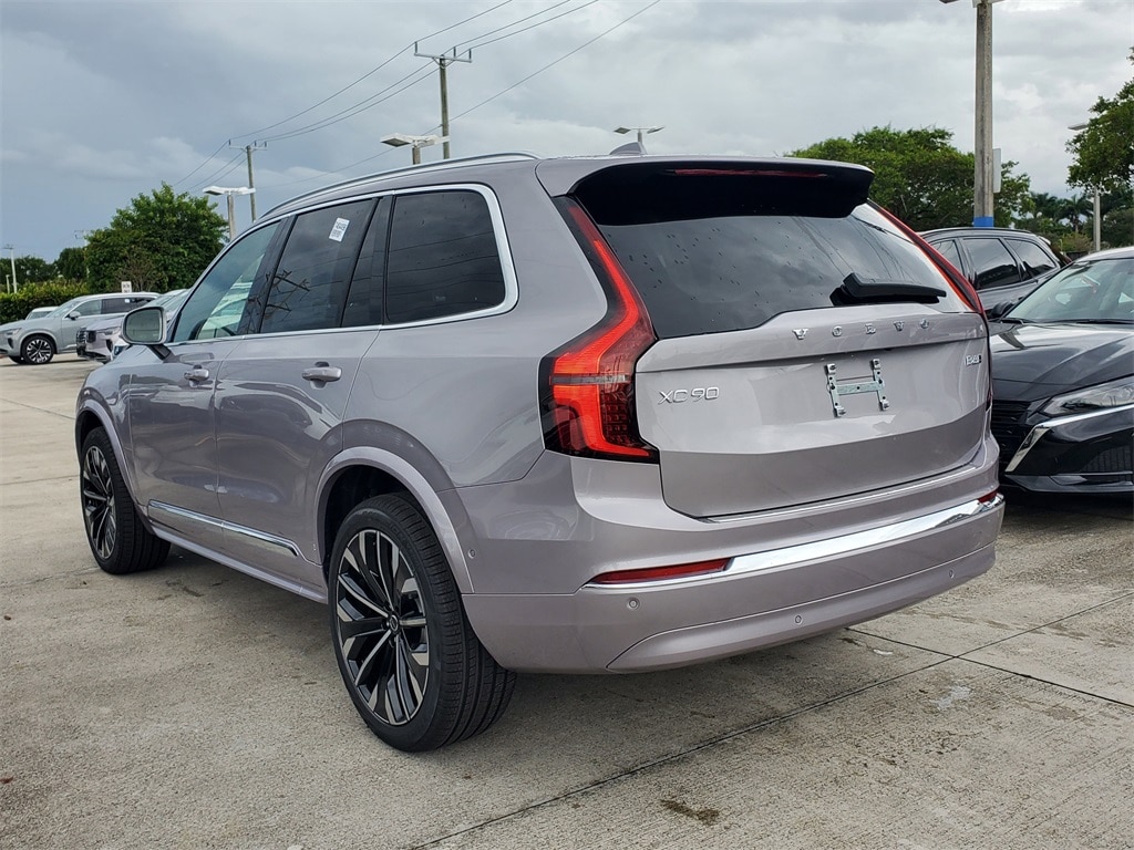 New 2026 Volvo XC90 B6 Plus 7-Seater SUV
