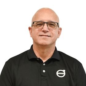 Staff member Gregorio Billini from 92dd05d48c7b