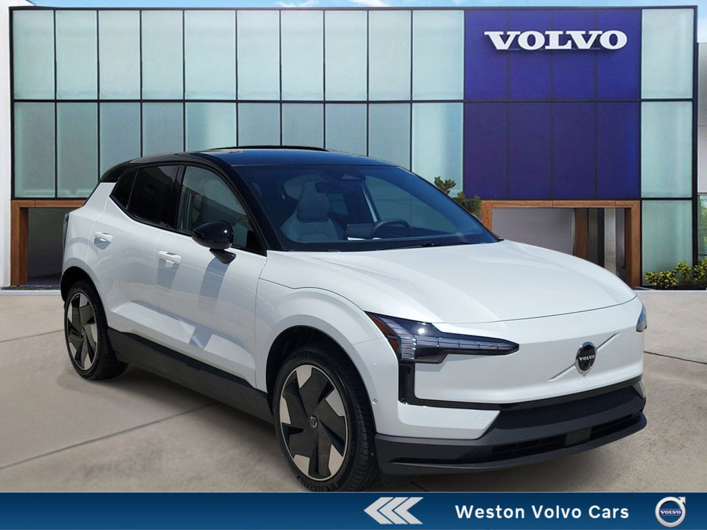 2026 Volvo EX30 Twin Motor Performance Ultra's photo