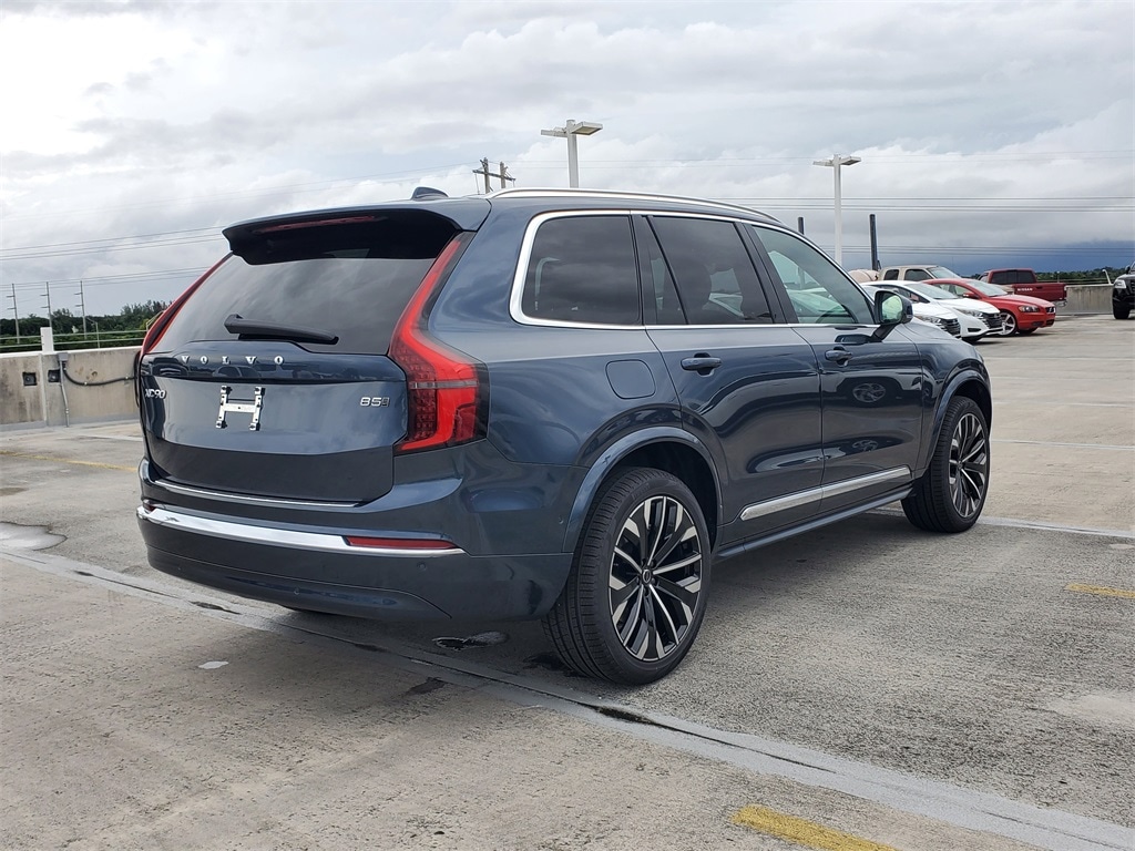 New 2026 Volvo XC90 B5 Ultra 7-Seater SUV