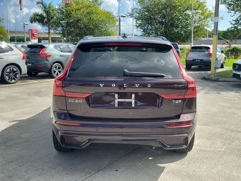 New 2026 Volvo XC60 plug-in hybrid T8 Ultra SUV