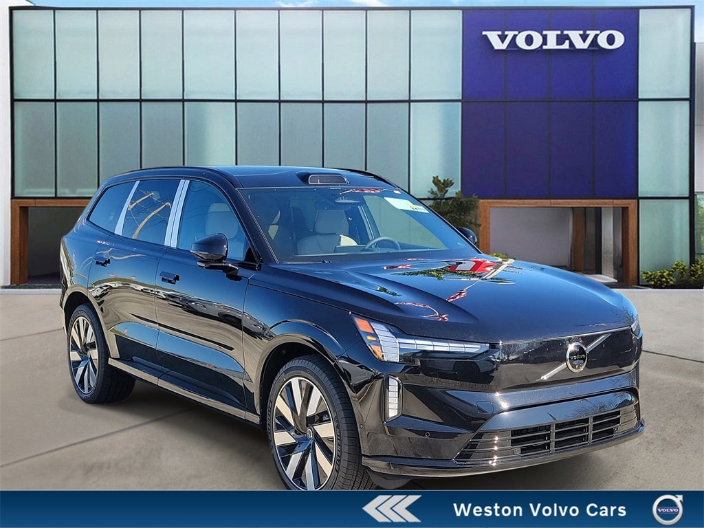 2025 Volvo EX90 Plus's photo