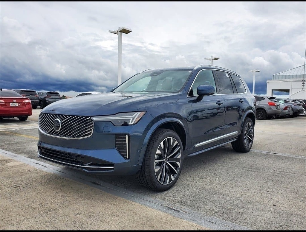 New 2026 Volvo XC90 B6 Plus 7-Seater SUV