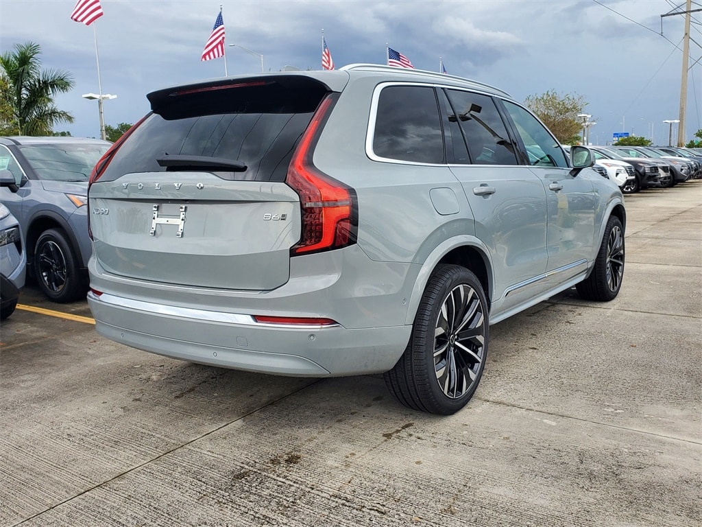 New 2026 Volvo XC90 B6 Plus 7-Seater SUV
