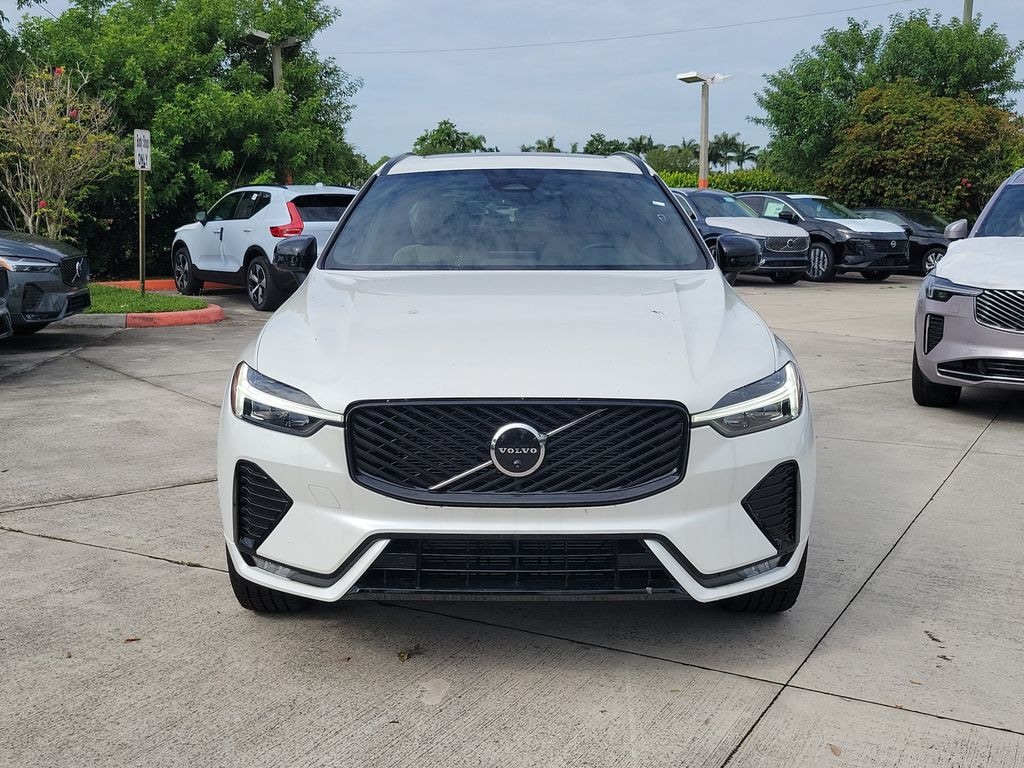 New 2026 Volvo XC60 B5 Plus SUV