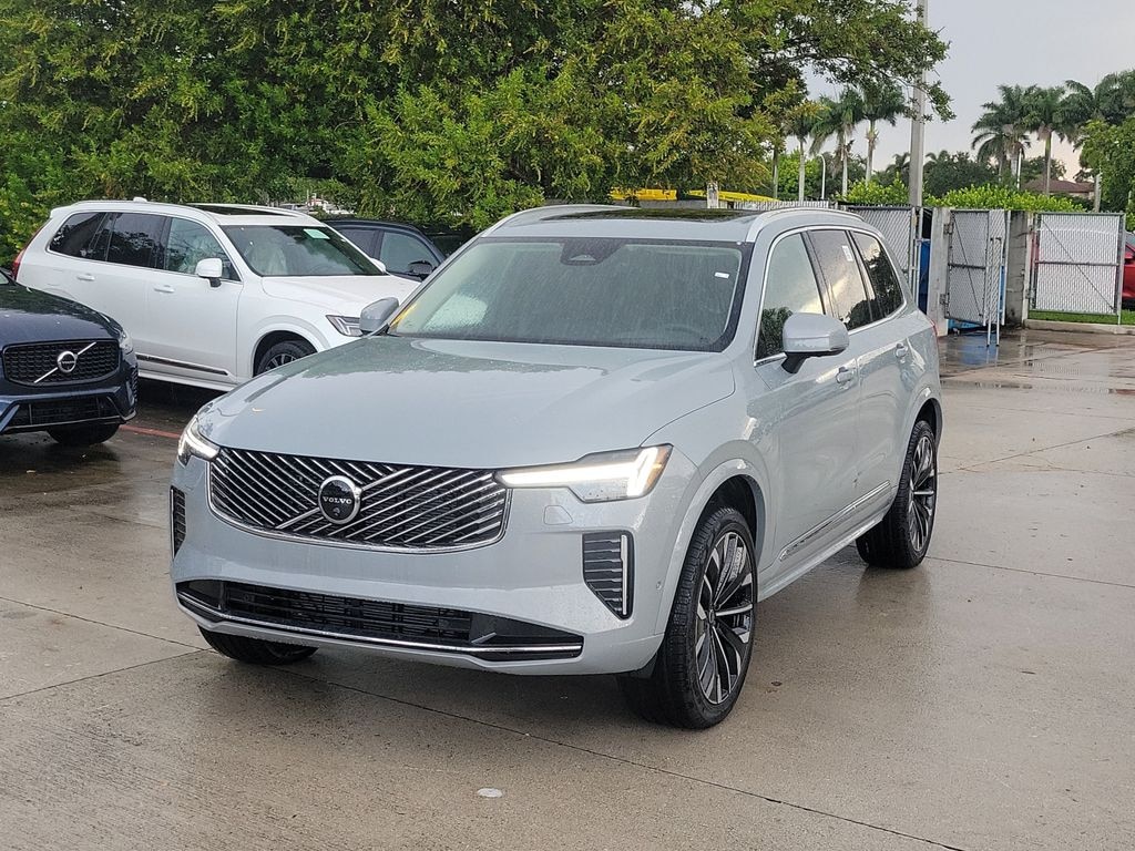New 2026 Volvo XC90 B6 Ultra 7-Seater SUV