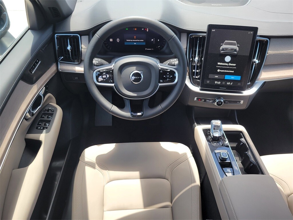 2026 Volvo XC90 Plus - Photo 7
