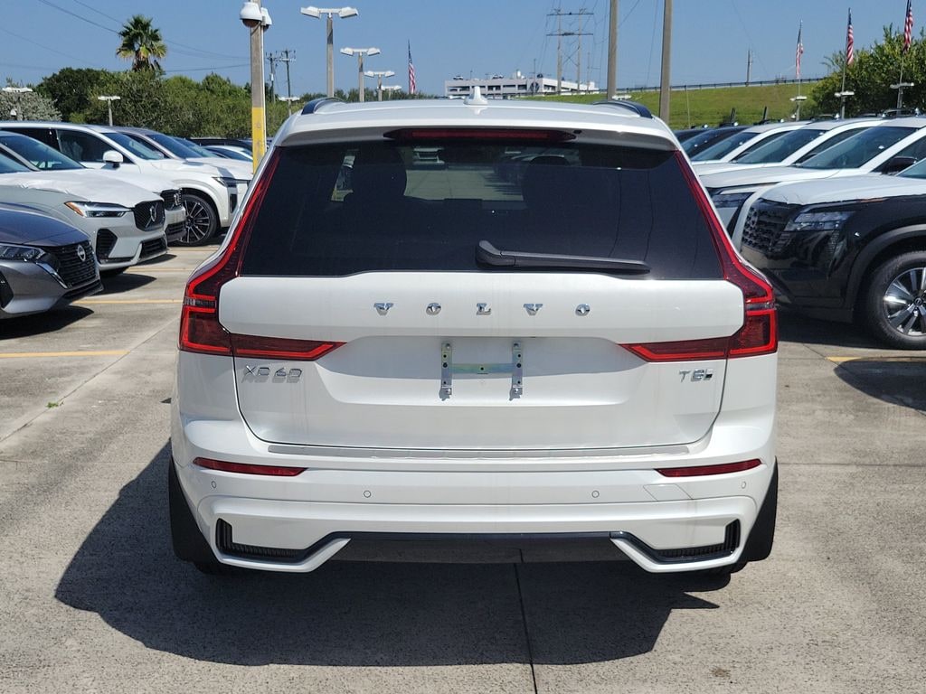 New 2026 Volvo XC60 plug-in hybrid T8 Plus SUV