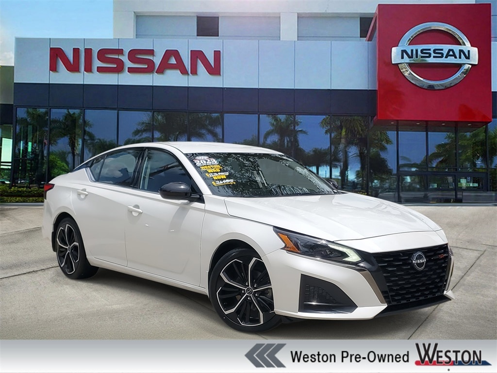 2023 Nissan Altima 2.5 SR