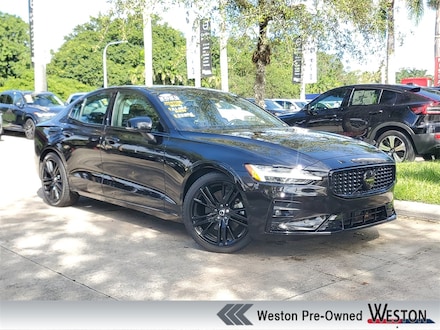 2024 Volvo S60 B5 Plus Black Edition Sedan