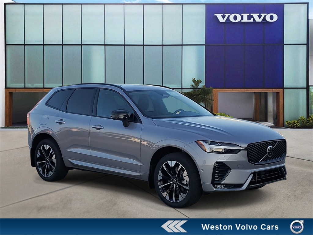 2026 Volvo XC60 Plus's photo