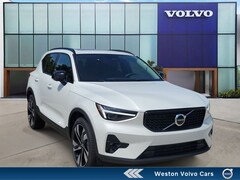 2026 Volvo XC40 B5 Plus AWD SUV T809822
