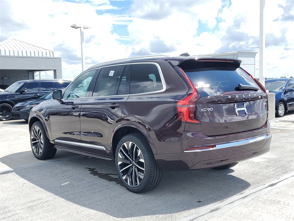 New 2026 Volvo XC90 B6 Core SUV