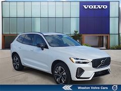 2026 Volvo XC60 plug-in hybrid T8 Core eAWD SUV T415262