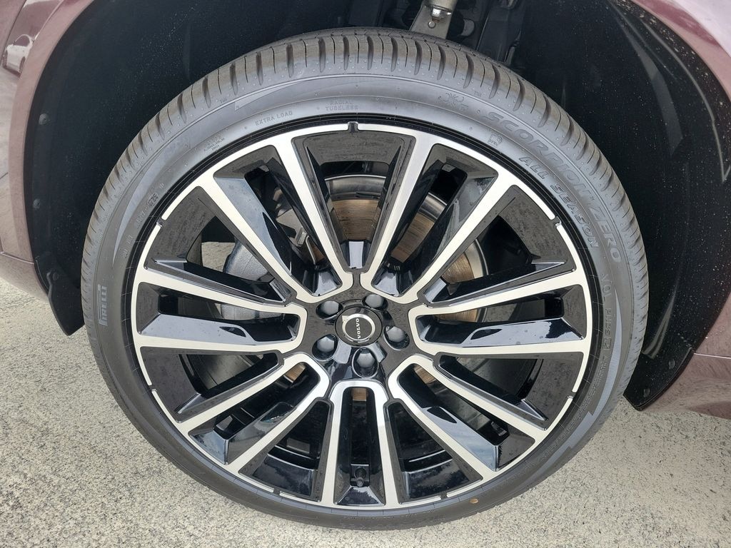 New 2026 Volvo XC90 B6 Plus 7-Seater SUV
