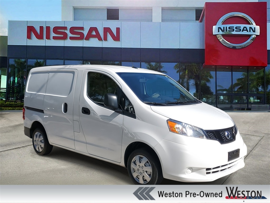 2021 Nissan NV200 S