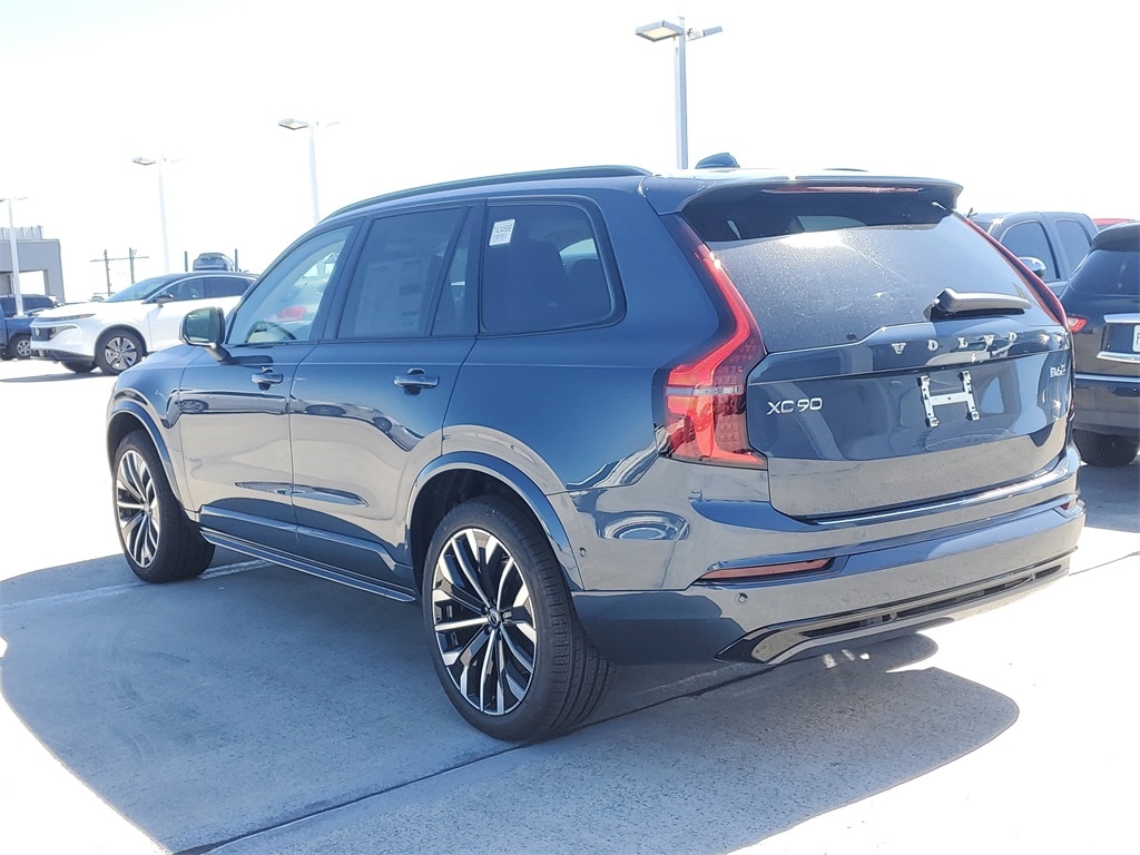 New 2026 Volvo XC90 B6 Ultra Dark Theme 7-Seater SUV