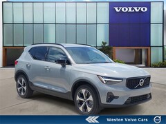 2026 Volvo XC40 B4 Plus SUV T676350