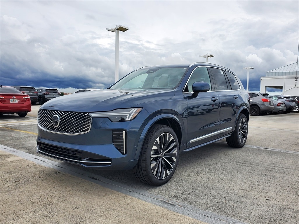 New 2026 Volvo XC90 B5 Ultra 7-Seater SUV