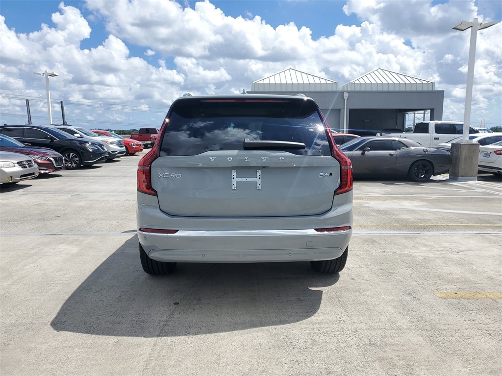 New 2026 Volvo XC90 B6 Ultra 7-Seater SUV