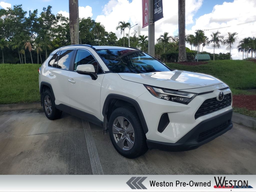 Used 2025 Toyota RAV4 XLE SUV