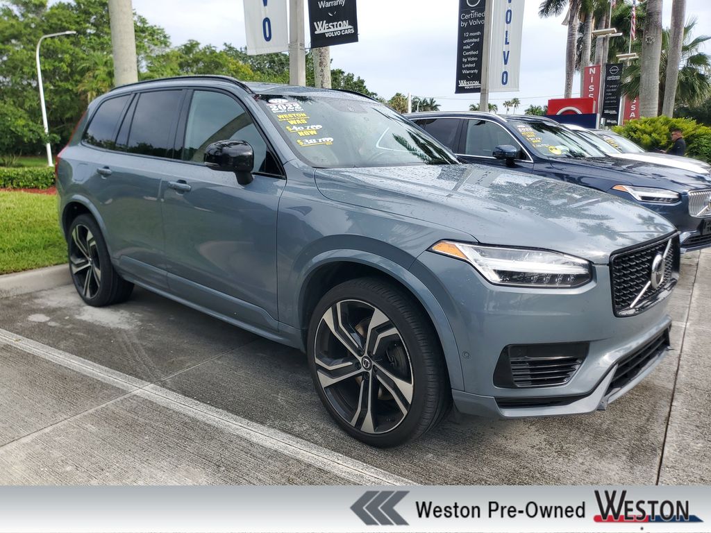 2022 Volvo XC90 T8 Recharge R-Design PHEV AWD's photo