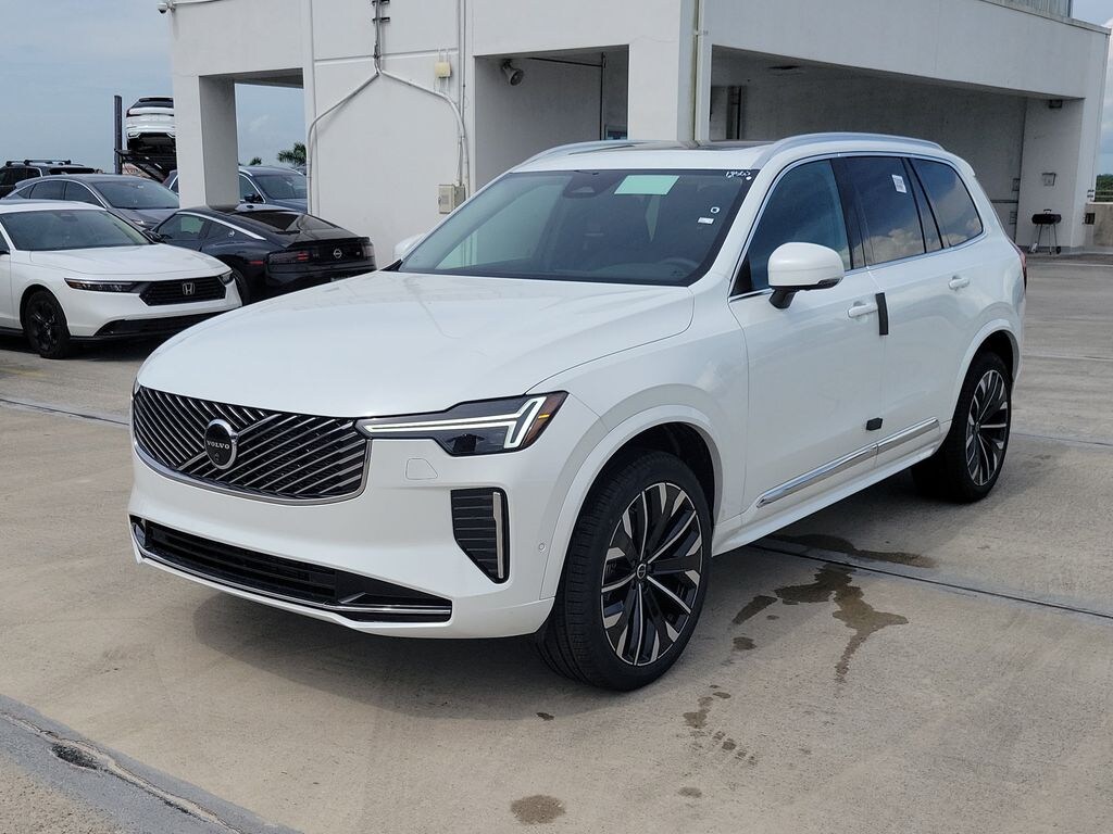 New 2026 Volvo XC90 B6 Plus 6-Seater SUV