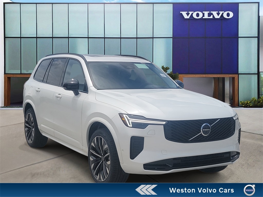 2026 Volvo XC90 B6 Ultra Dark Theme 6-Seater