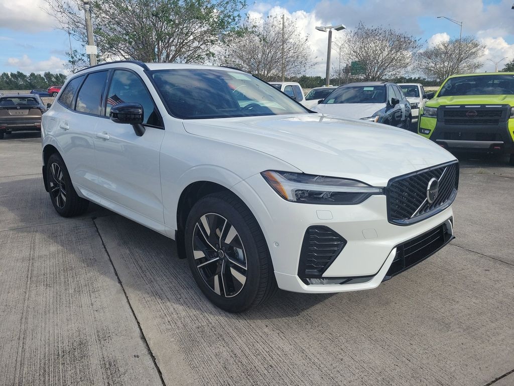 New 2026 Volvo XC60 B5 Plus SUV