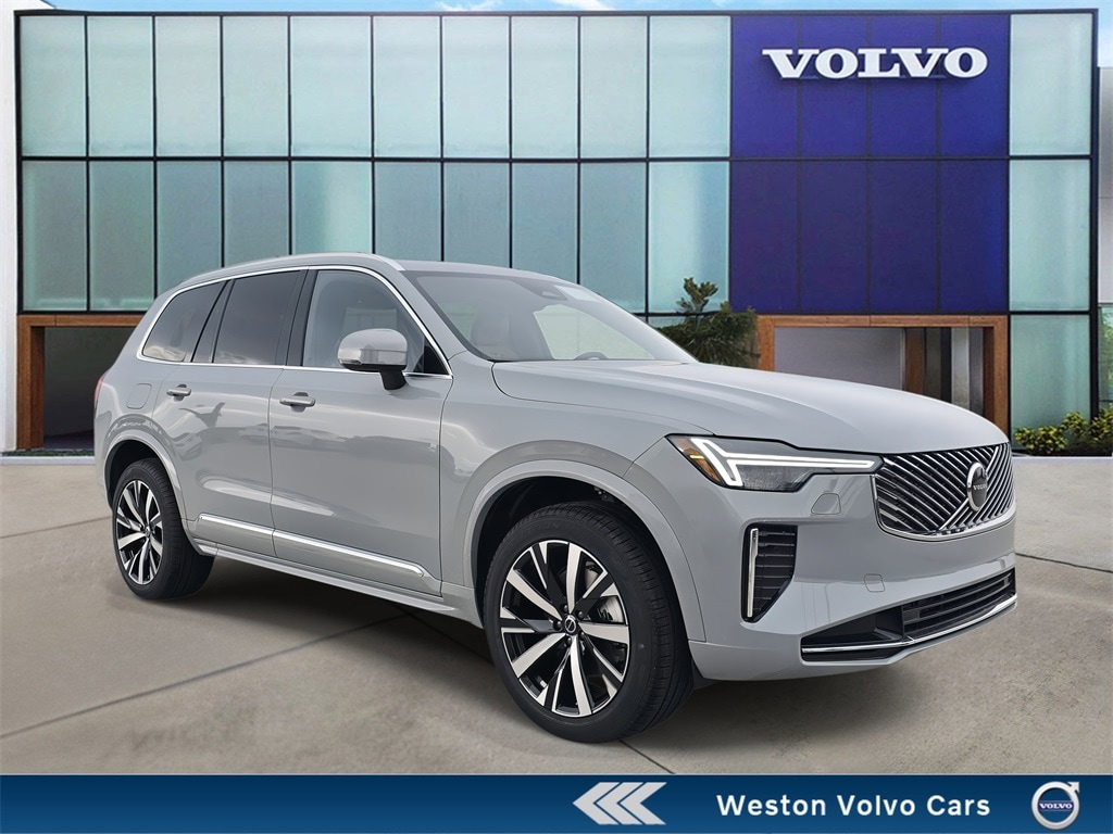 New 2026 Volvo XC90 B5 Core SUV