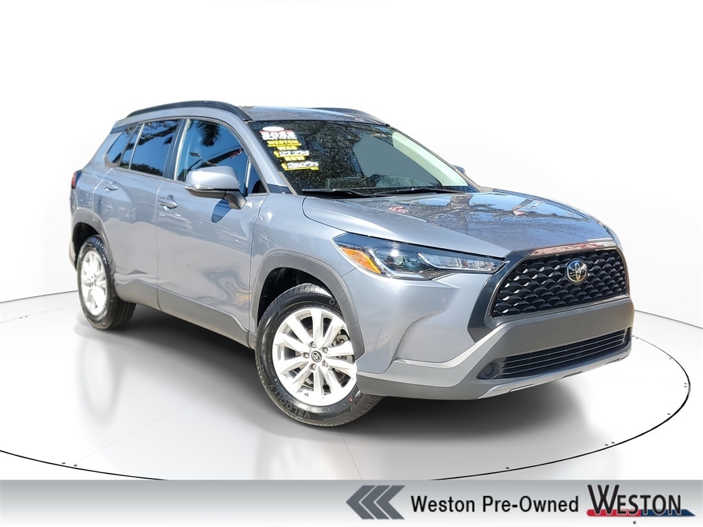 2022 Toyota Corolla Cross LE