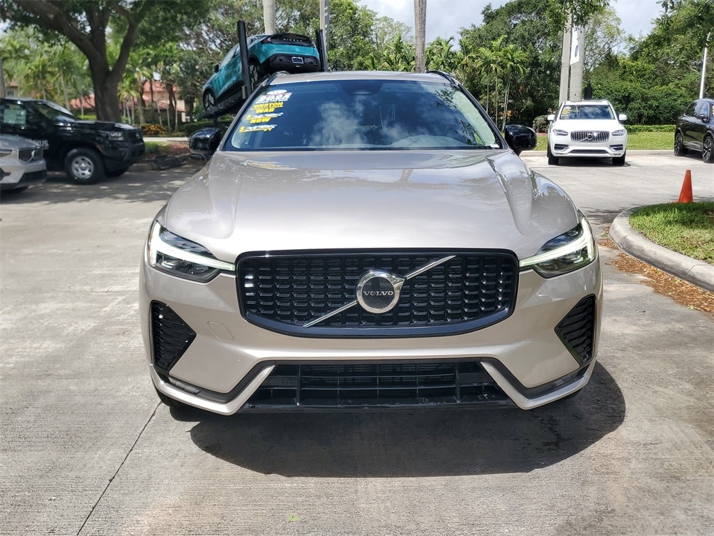 Certified 2025 Volvo XC60 B5 Core SUV