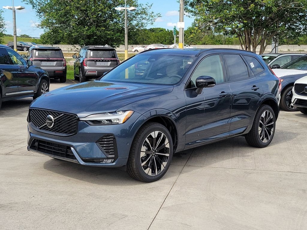 New 2026 Volvo XC60 B5 Plus SUV