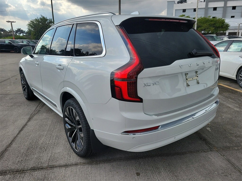 New 2026 Volvo XC90 B6 Plus 7-Seater SUV