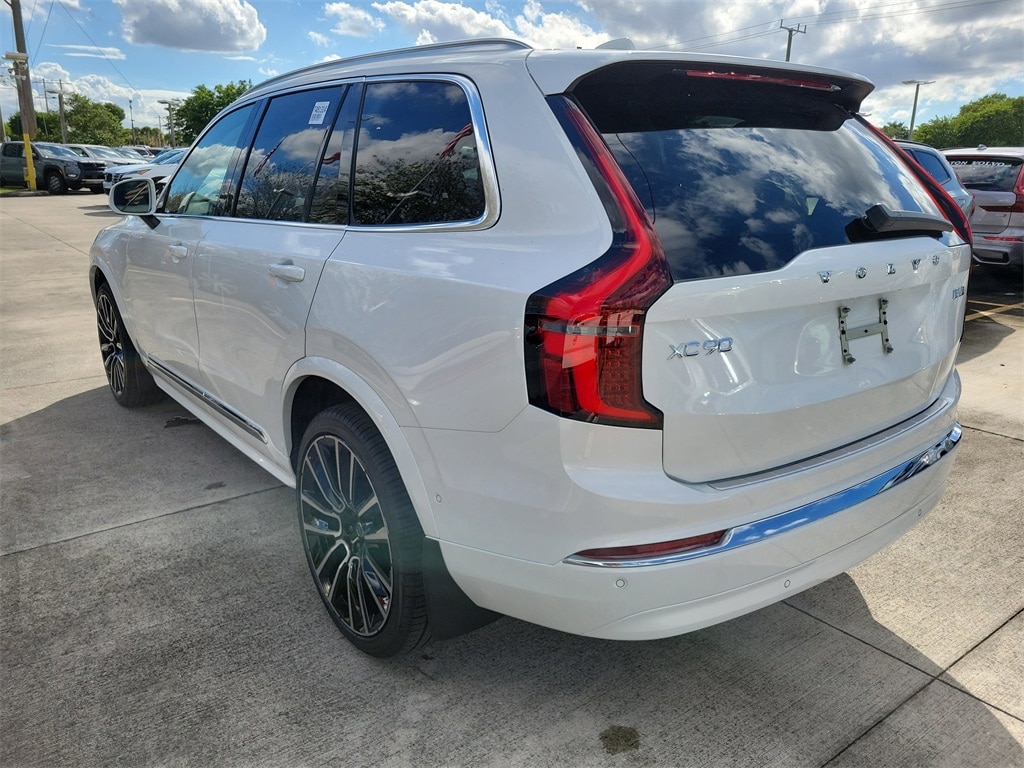 New 2026 Volvo XC90 B6 Plus 7-Seater SUV