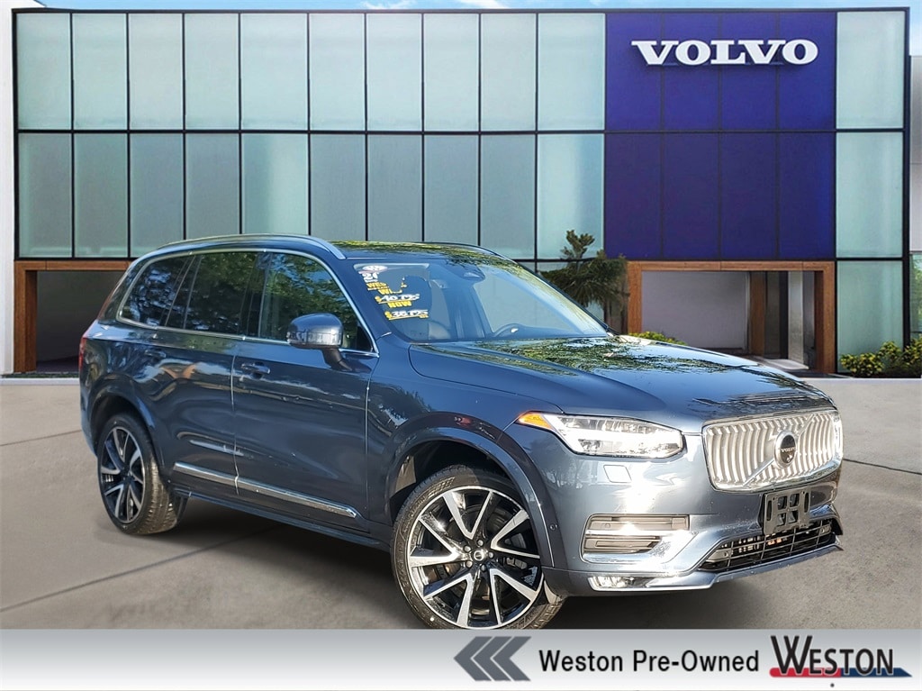 2023 Volvo XC90 SUV 