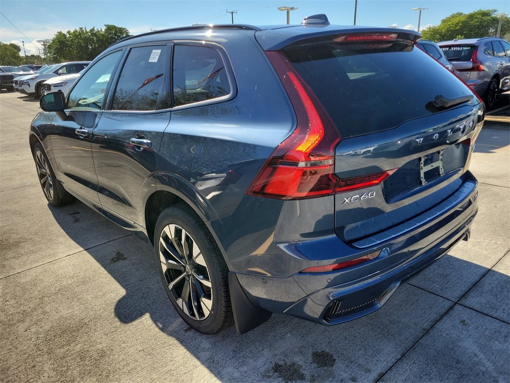 New 2026 Volvo XC60 B5 Plus SUV