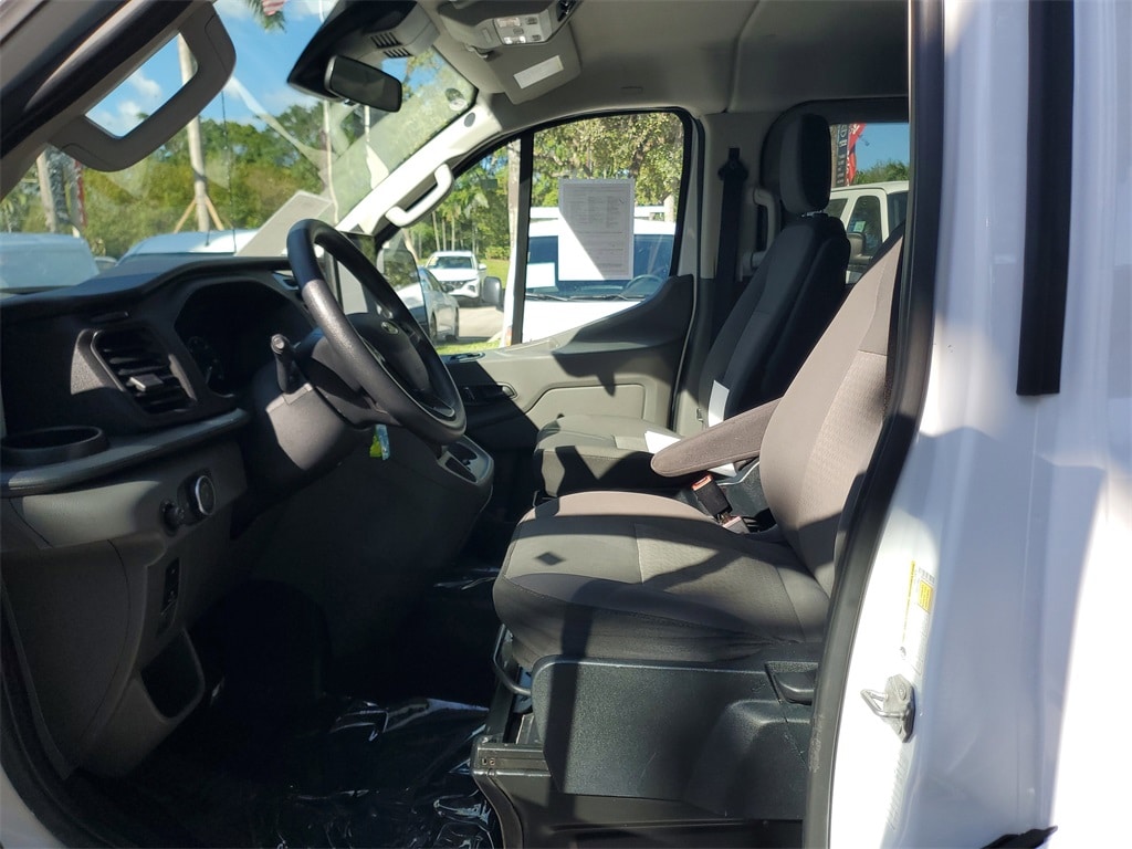 2023 Ford Transit Passenger Van XLT - Photo 14