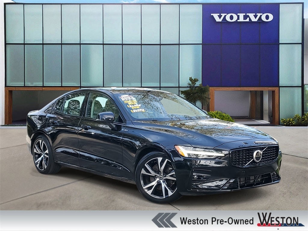 Certified 2023 Volvo S60 B5 Core Dark Theme Sedan