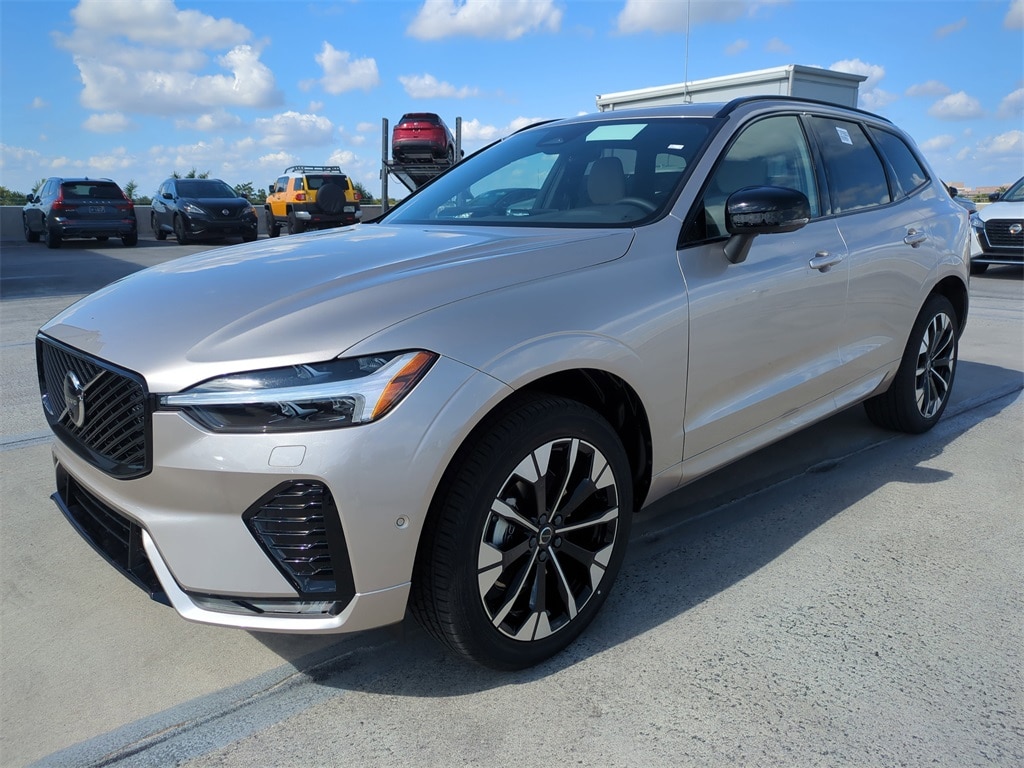 New 2026 Volvo XC60 B5 Plus SUV