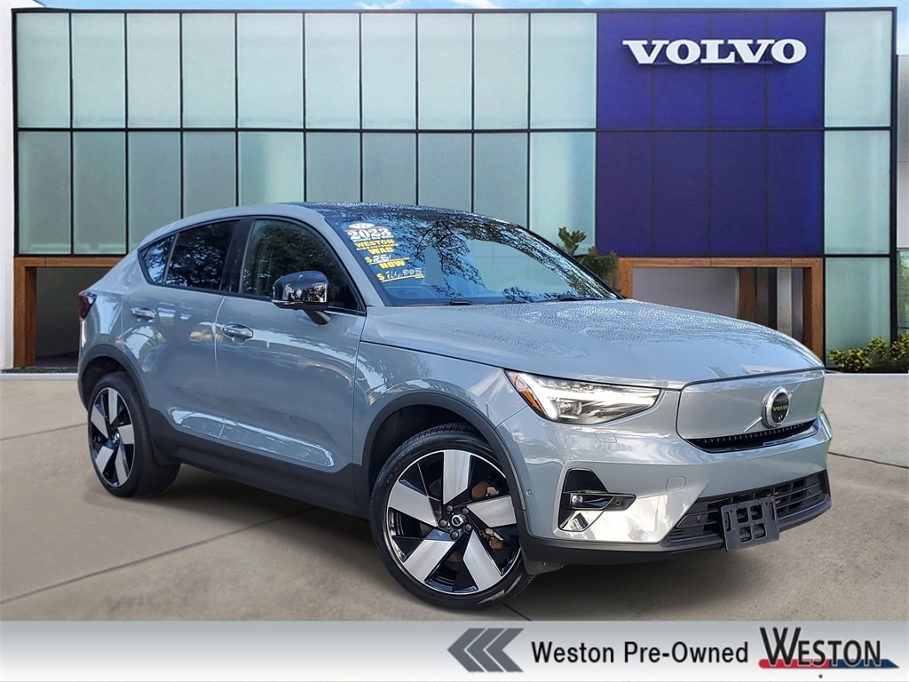 2023 Volvo C40 Ultimate