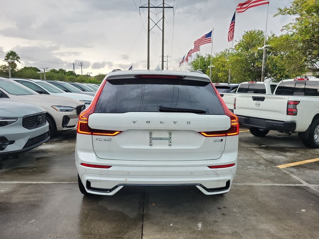 New 2026 Volvo XC60 B5 Plus SUV