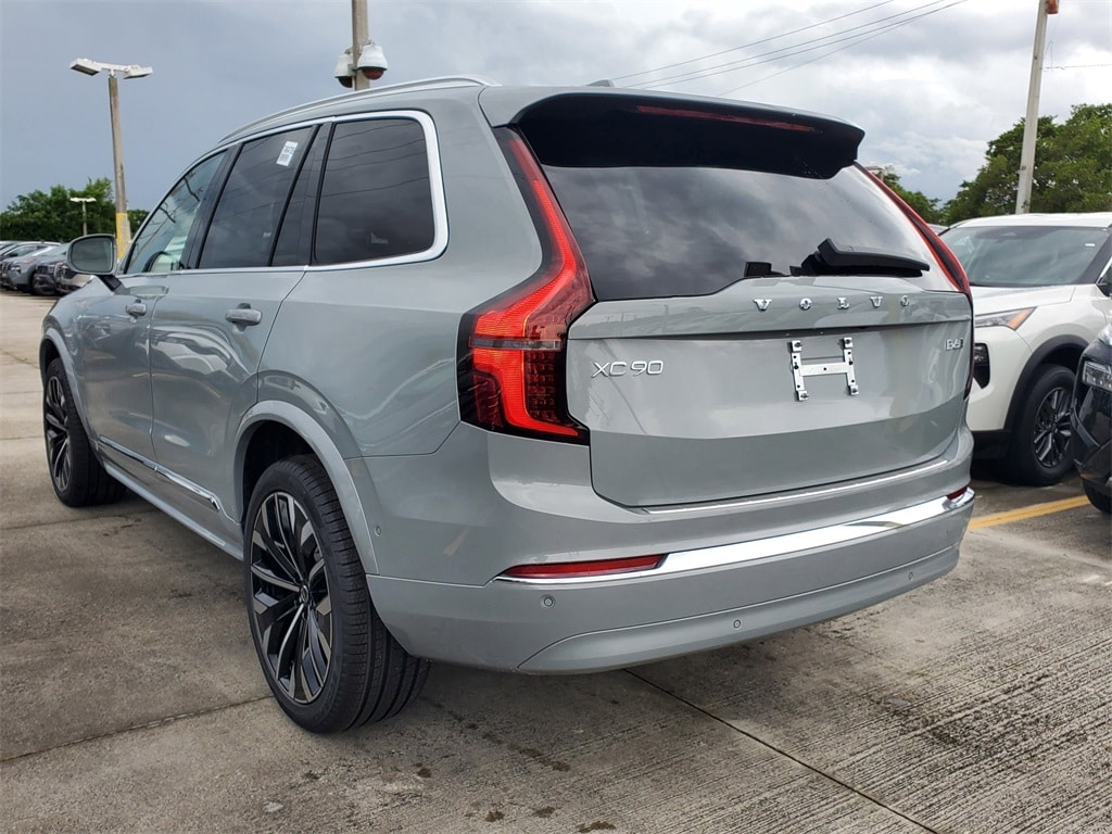 New 2026 Volvo XC90 B6 Plus 7-Seater SUV